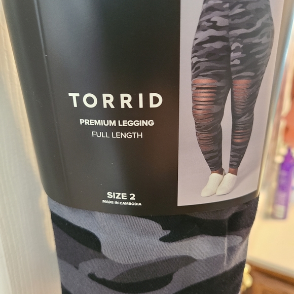 torrid Pants - Torrid size 2 leggings